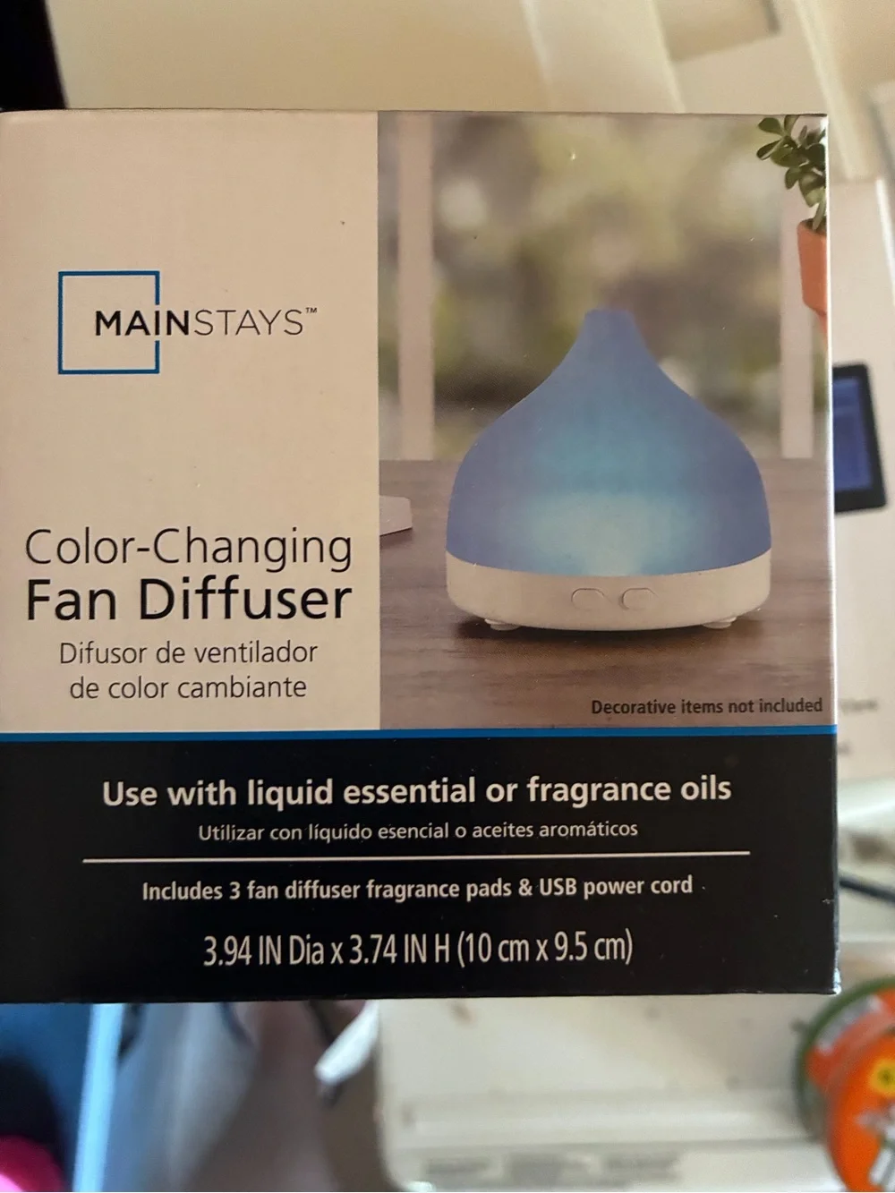 Mainstays Blue and White Color-Changing Fan Diffuser
